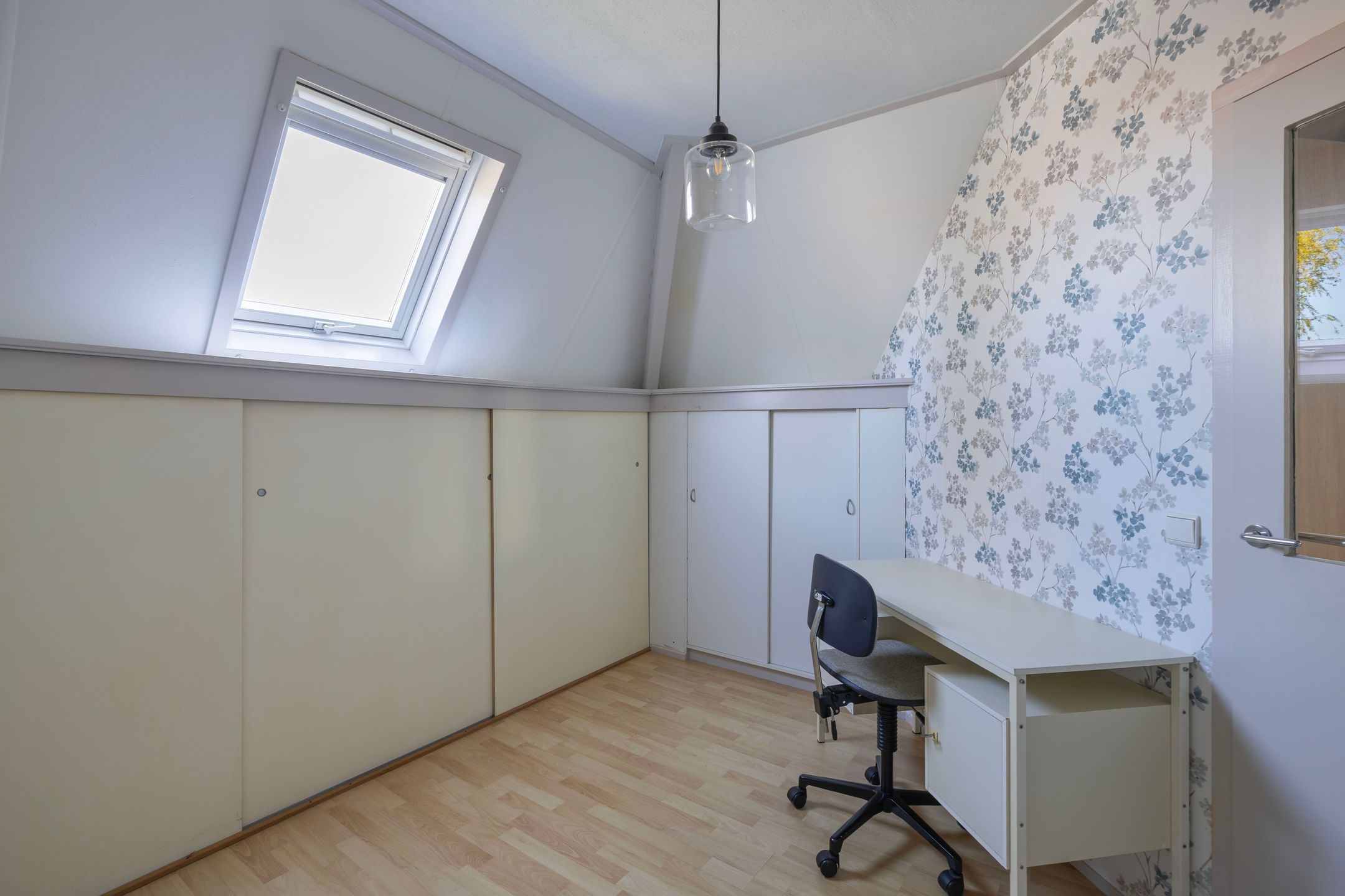 Photo 39 of Plantsoendwarsstraat 37