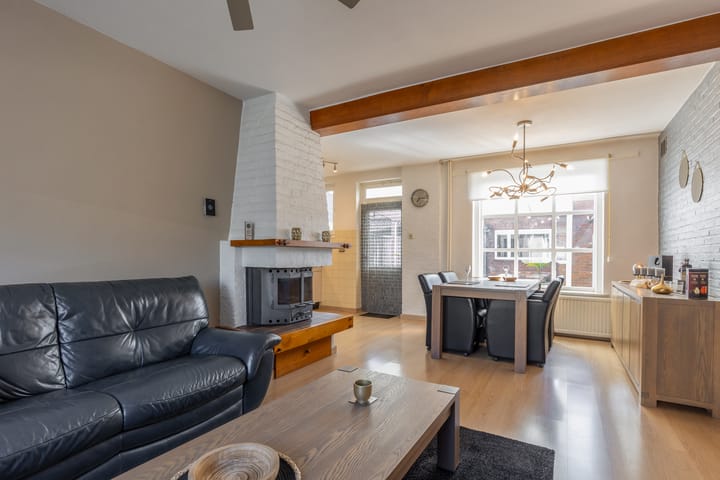 Photo 2 of Mauritsstraat 3