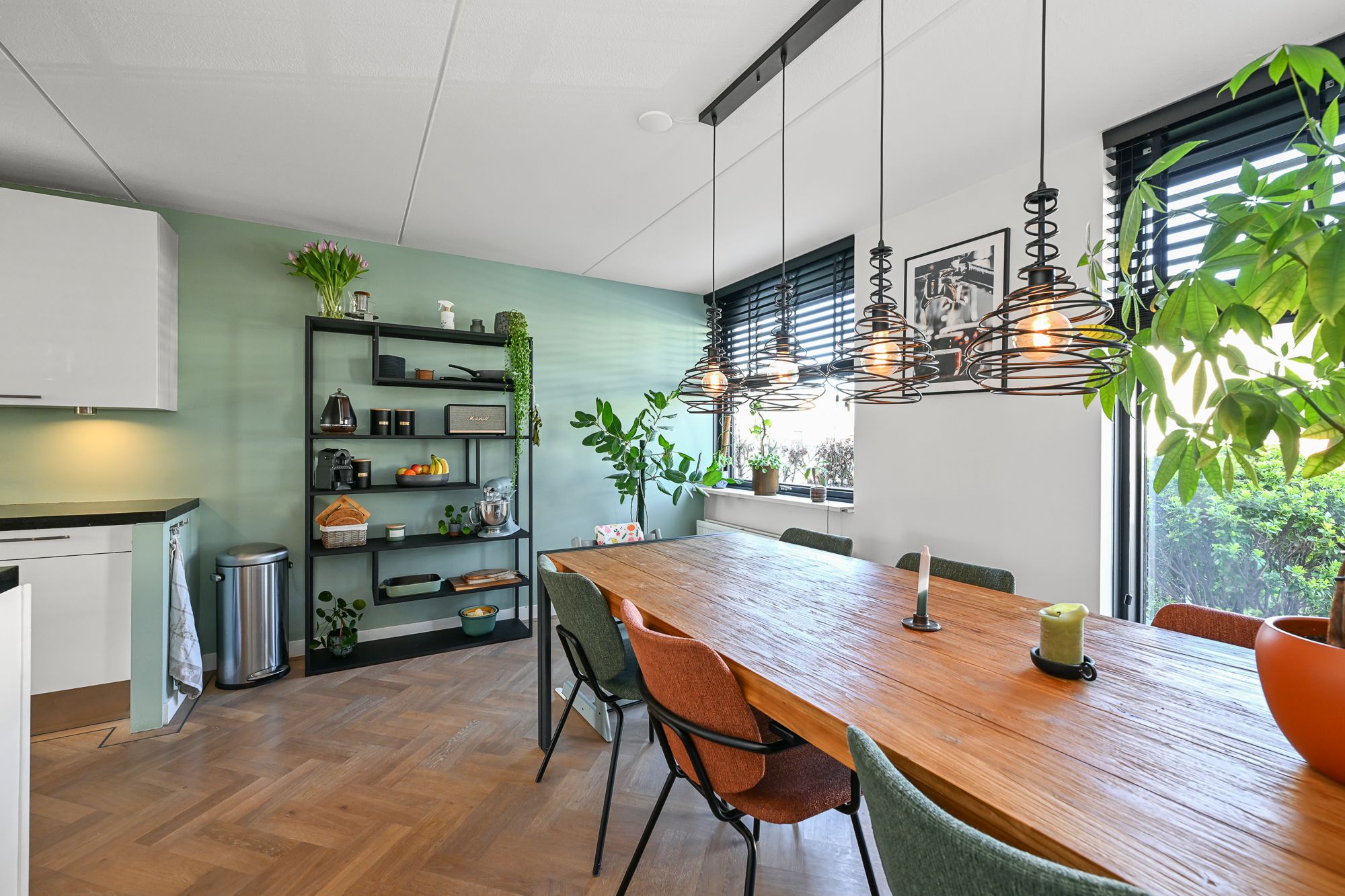 Foto 12 van Zuiderkeerkring 438