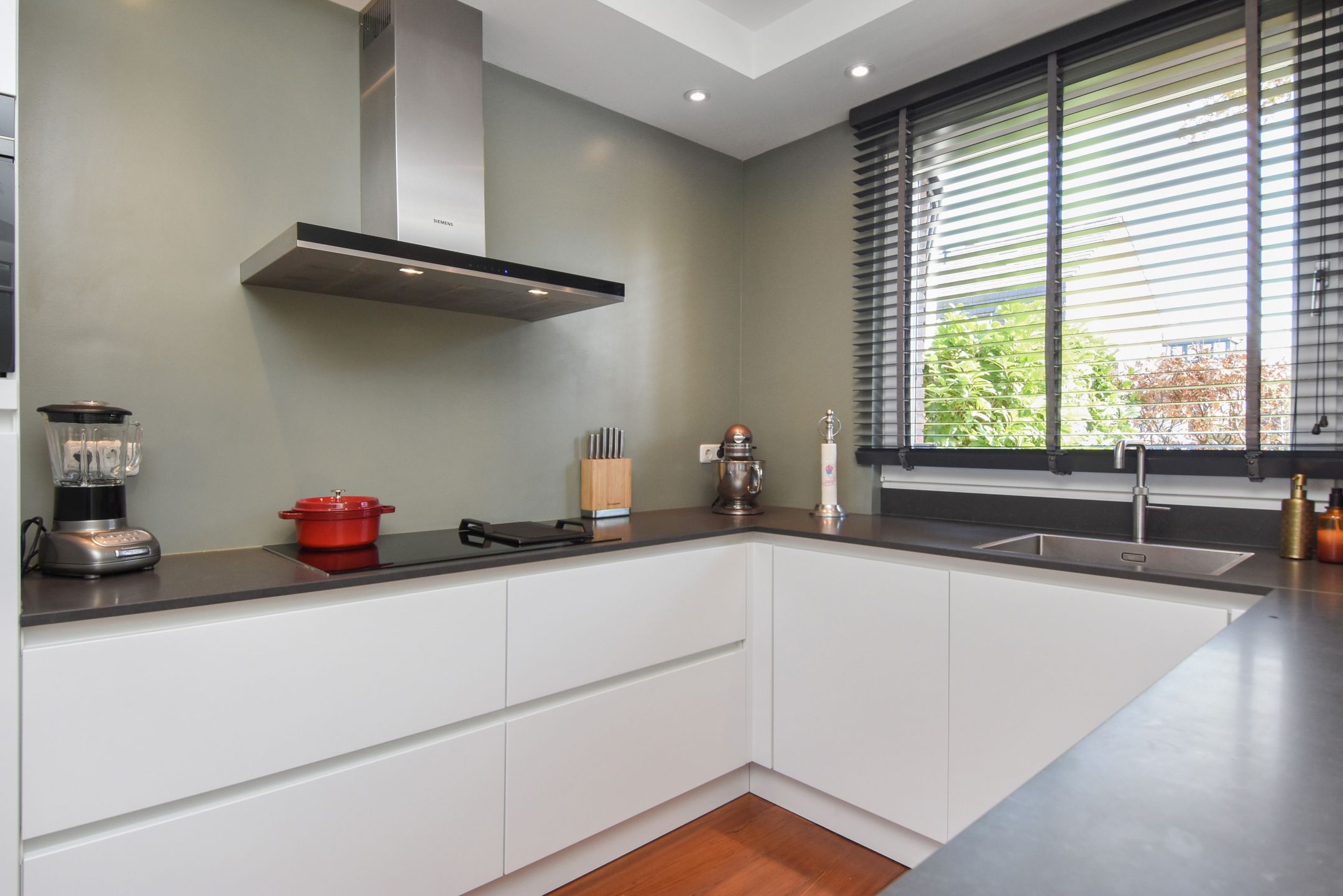 Foto 15 van Piet Baarslaan 4