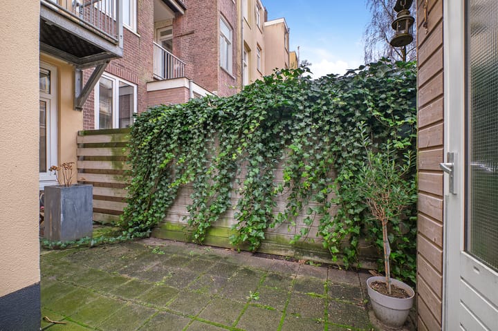 Foto 11 van Joan Melchior Kemperstraat 56