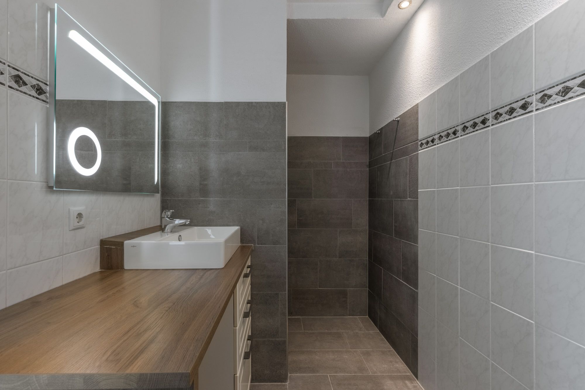 Foto 12 van Terpmeent 76