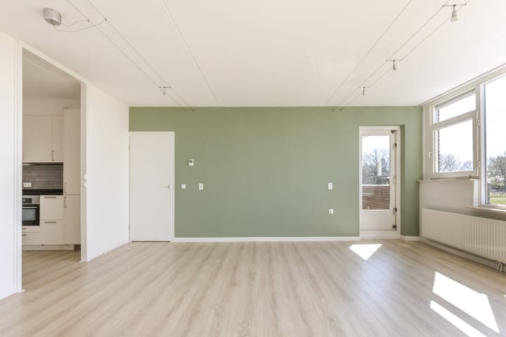 Foto 21 van Terpmeent 76