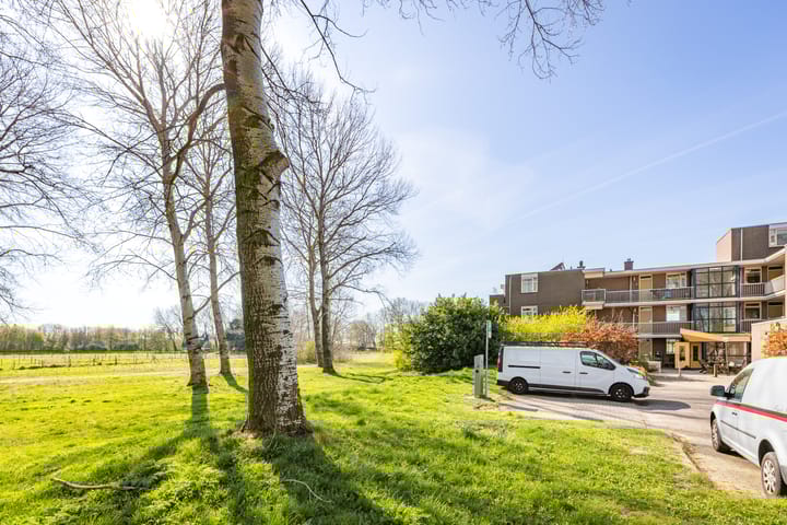 Foto 34 van Terpmeent 76