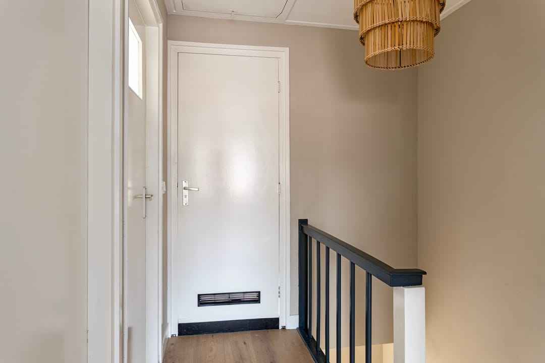 Foto 16 van Montgomerystraat 8