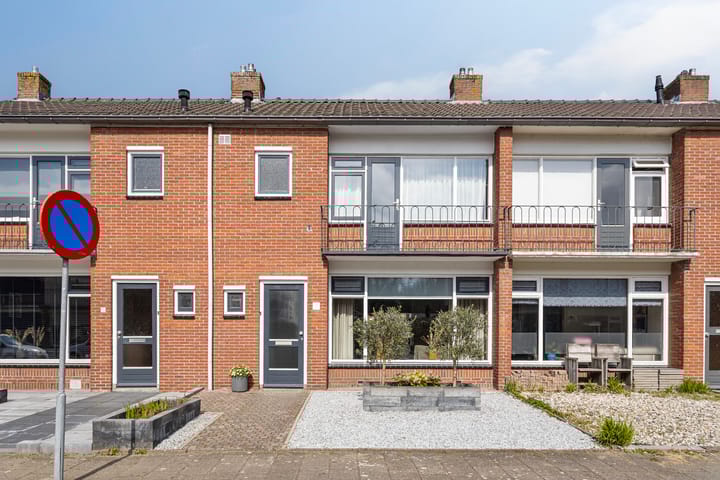 Foto 35 van Montgomerystraat 8