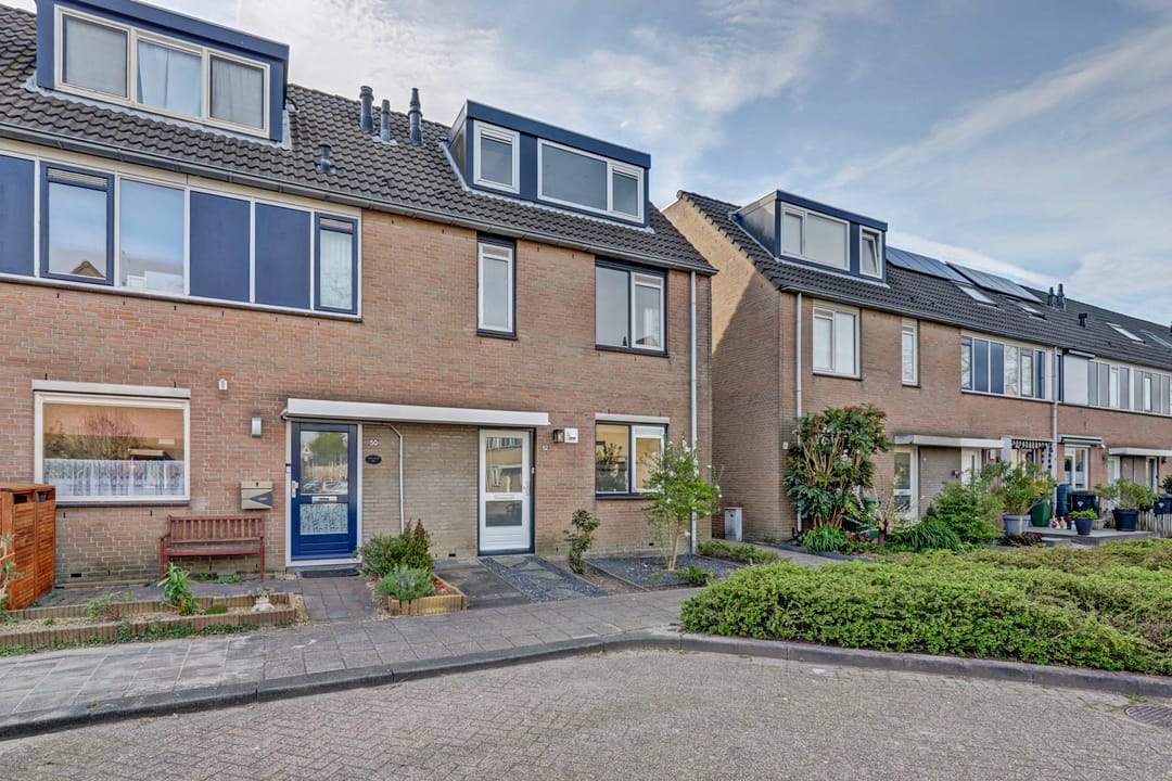 Foto 7 van Bermudablauw 52