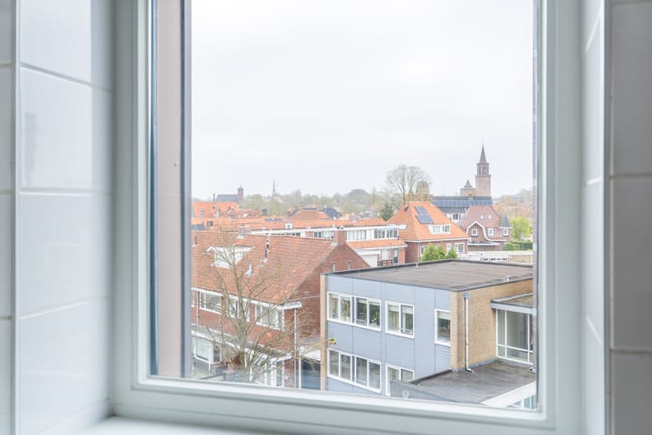 Photo 16 of Europaplein 34-B