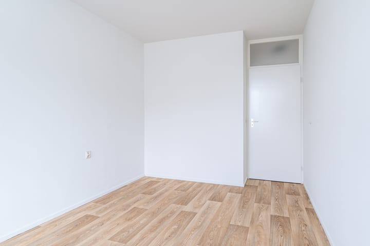 Photo 20 of Europaplein 34-B