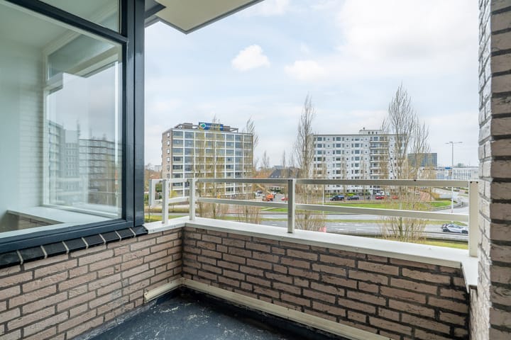 Photo 25 of Europaplein 34-B