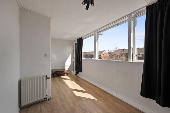 Foto 20 van Burg. Lovinkstraat 18