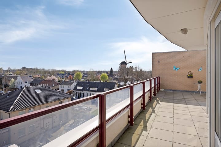 Photo 32 of Raadhuisstraat 54