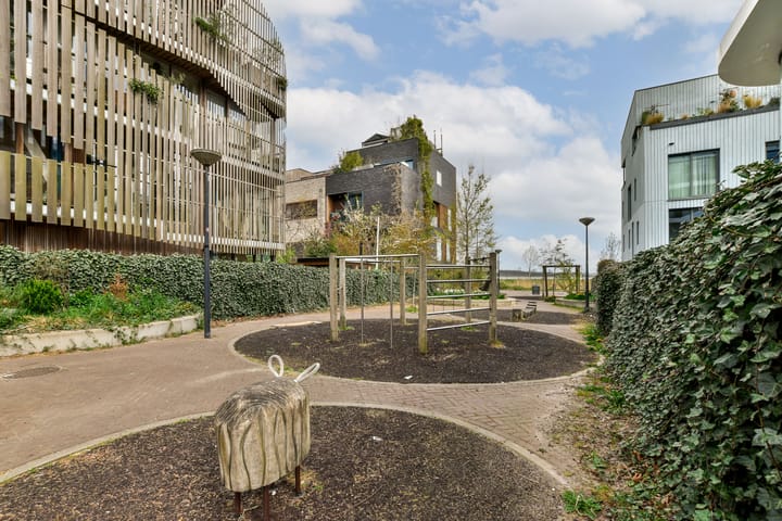 Foto 25 van John Blankensteinstraat 161-A