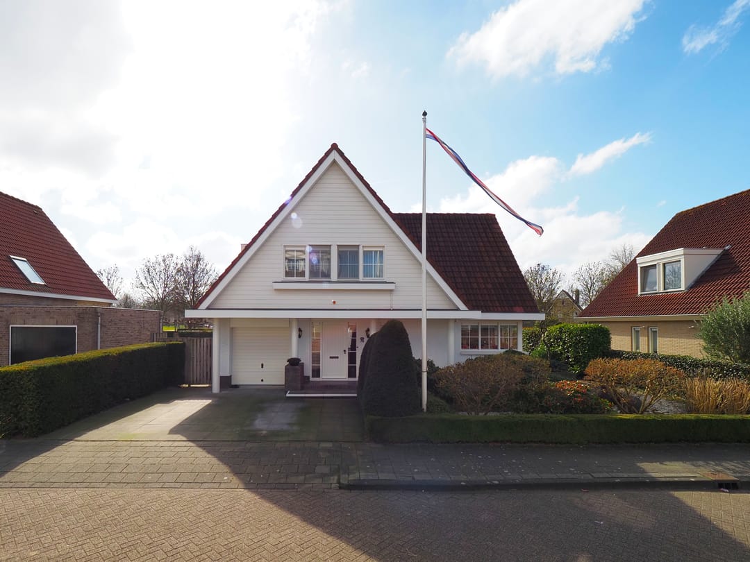 Foto 2 van Margriethof 76