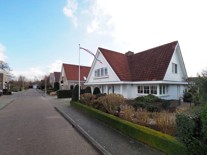 Foto 4 van Margriethof 76