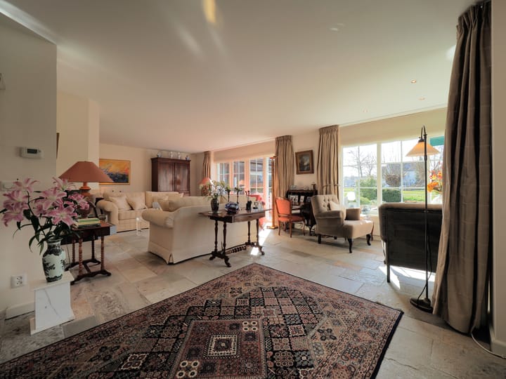 Photo 13 of Margriethof 76