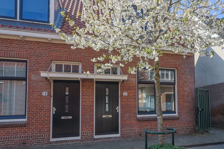 Foto 2 van Emmastraat 20