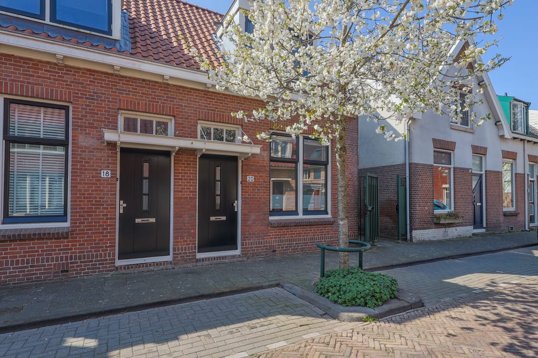 Foto 23 van Emmastraat 20
