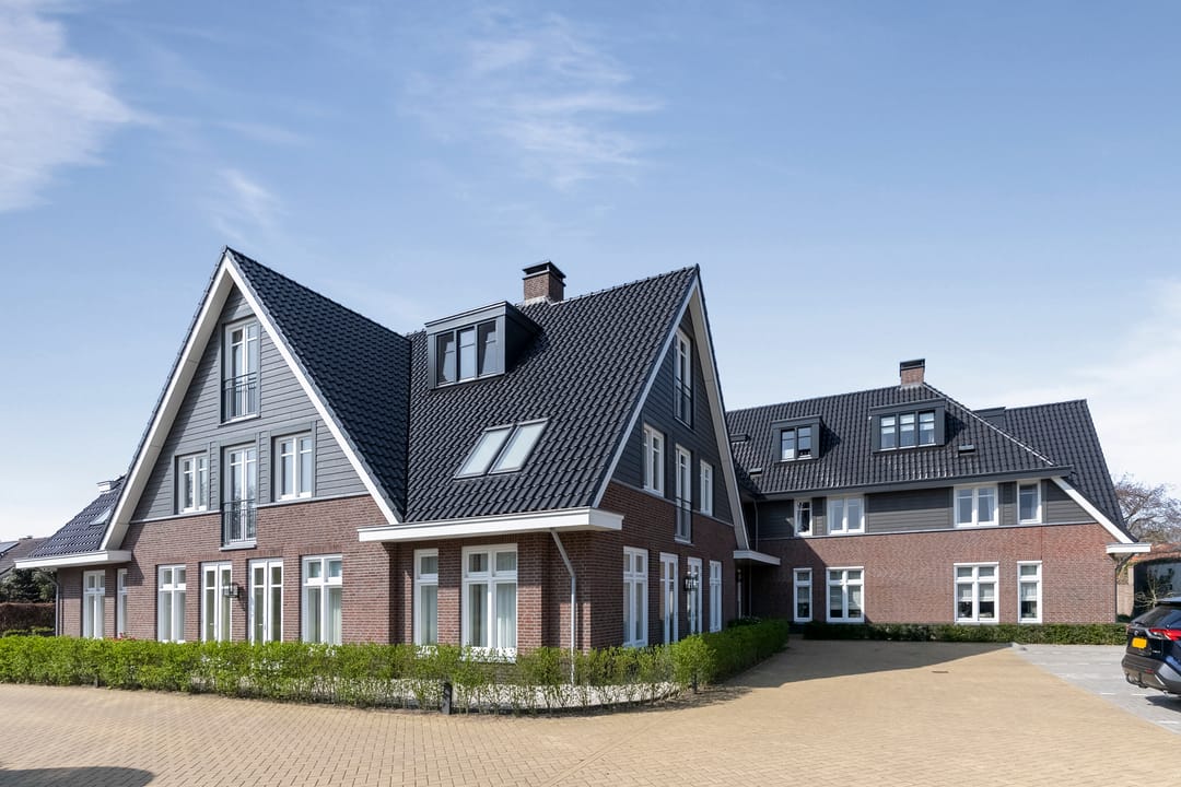 Photo 2 of Laarderweg 70-K