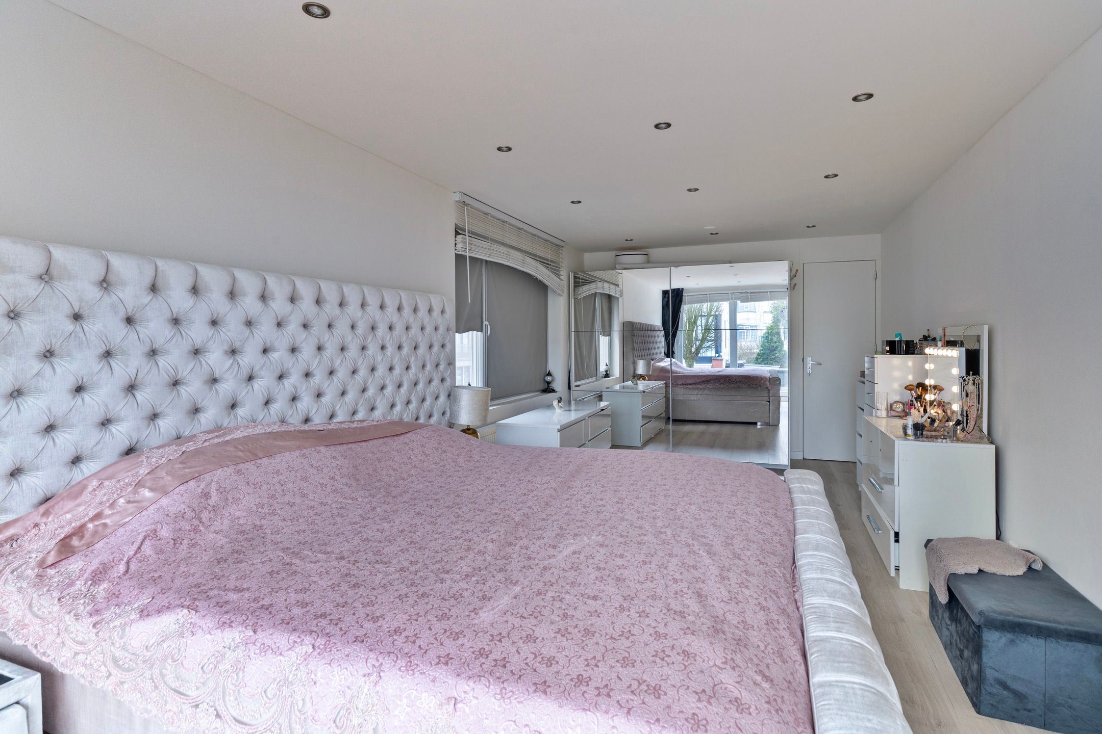 Foto 21 van L.J.M. Beelstraat 15