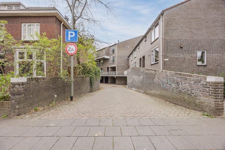 Foto 49 van Wethouder van Eschstraat 137