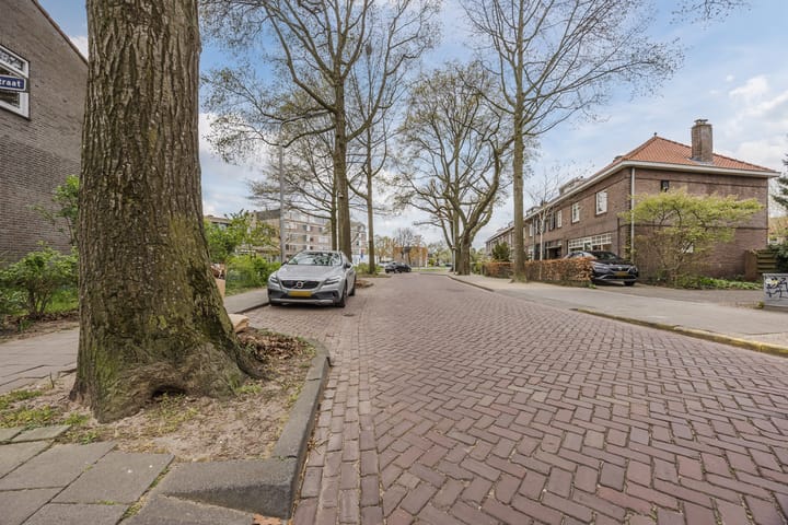 Foto 51 van Wethouder van Eschstraat 137