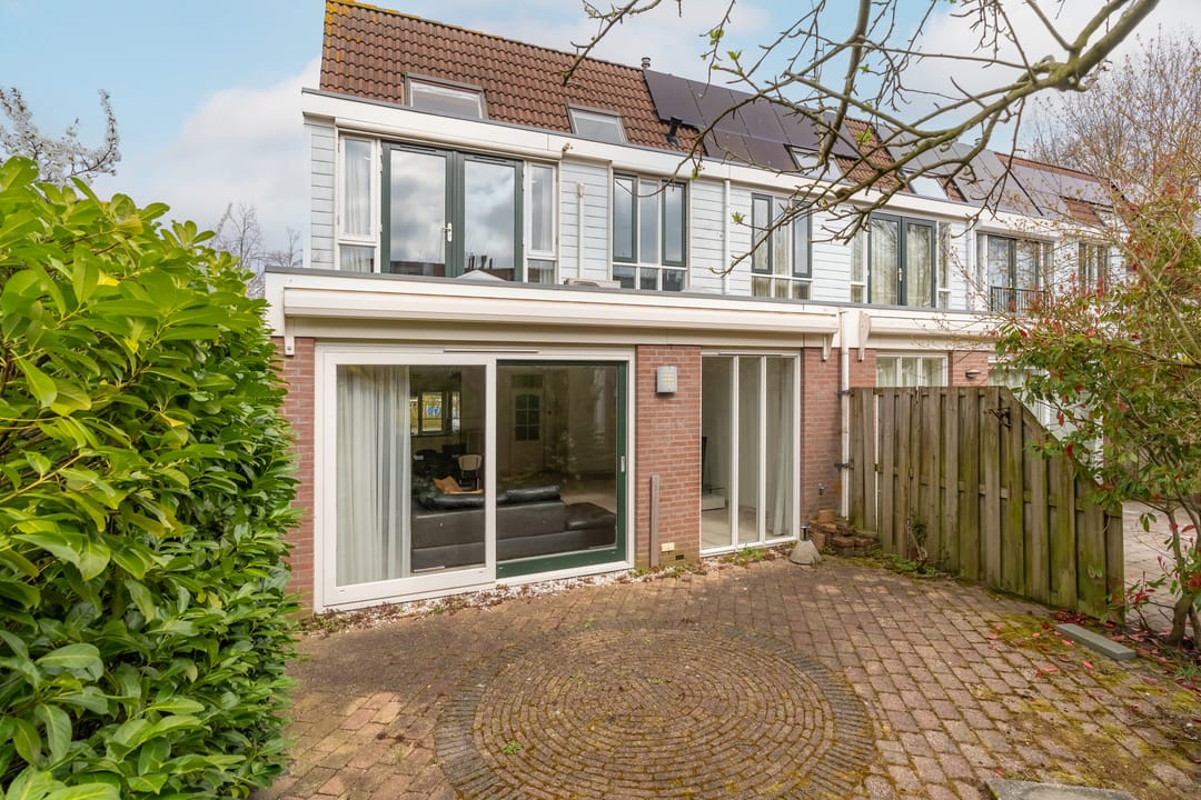 Foto 2 van Saturnus 41