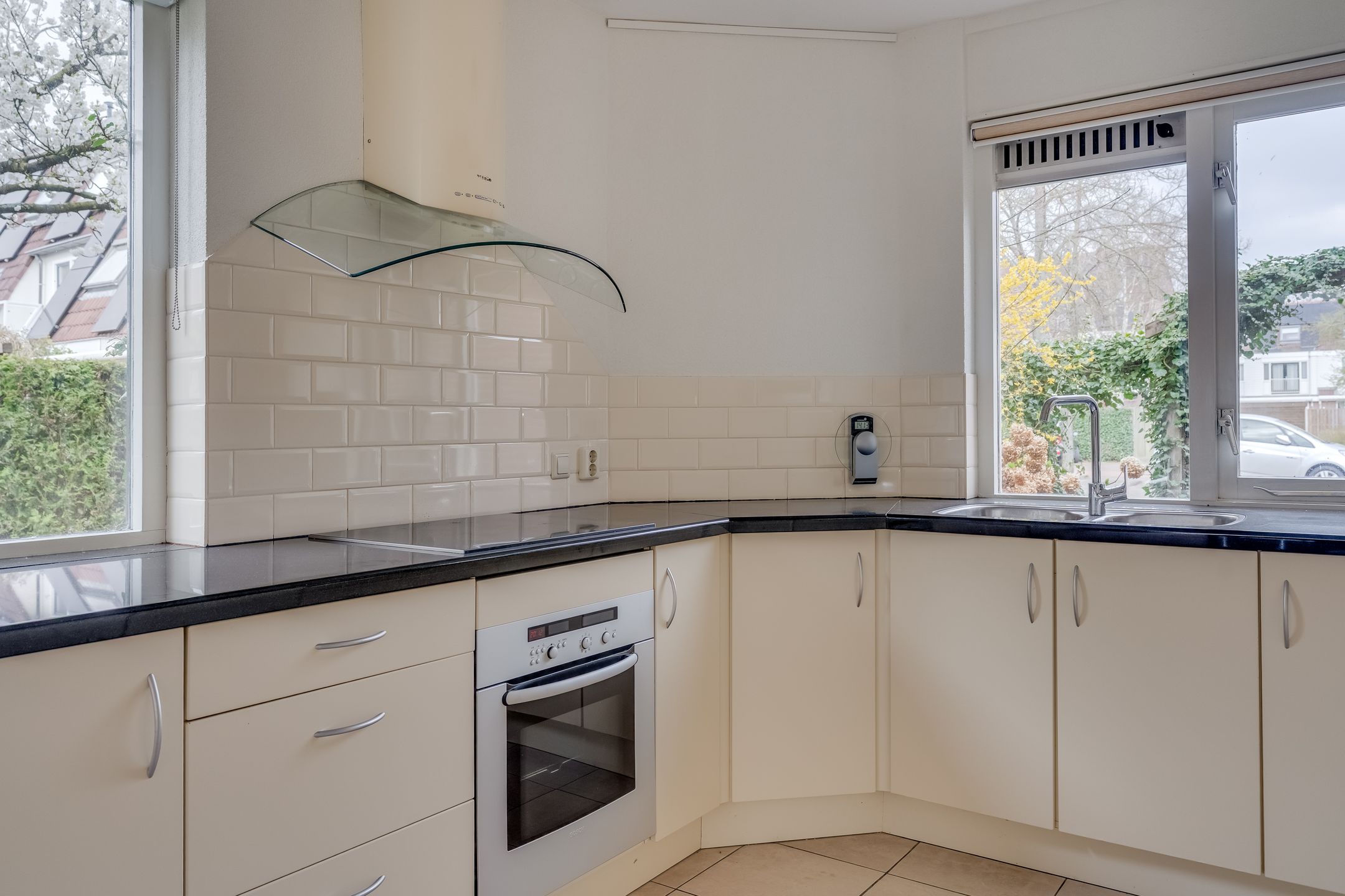 Foto 12 van Saturnus 41