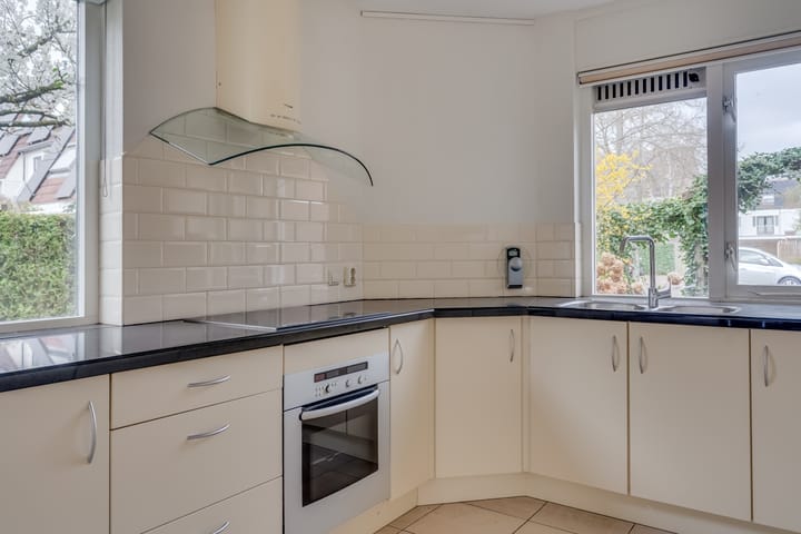 Photo 12 of Saturnus 41