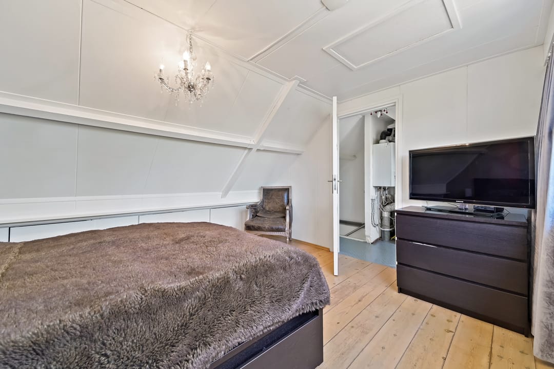 Photo 37 of Elsbes 43