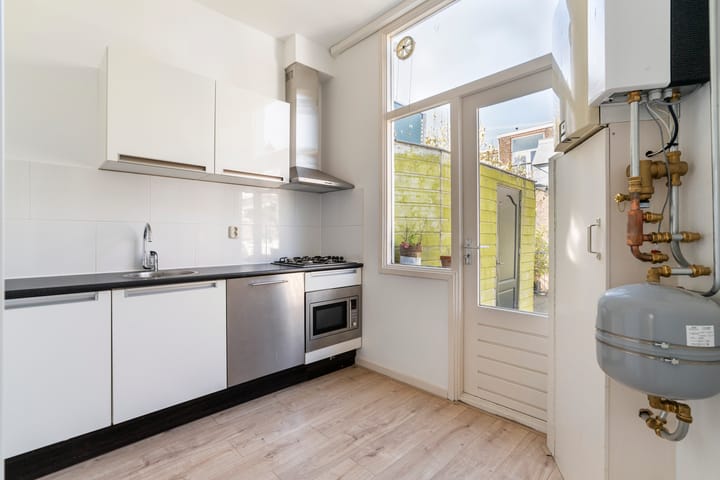 Foto 7 van Hendrik van Deventerstraat 62