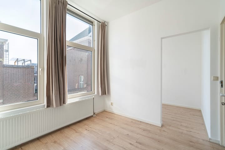 Foto 15 van Hendrik van Deventerstraat 62