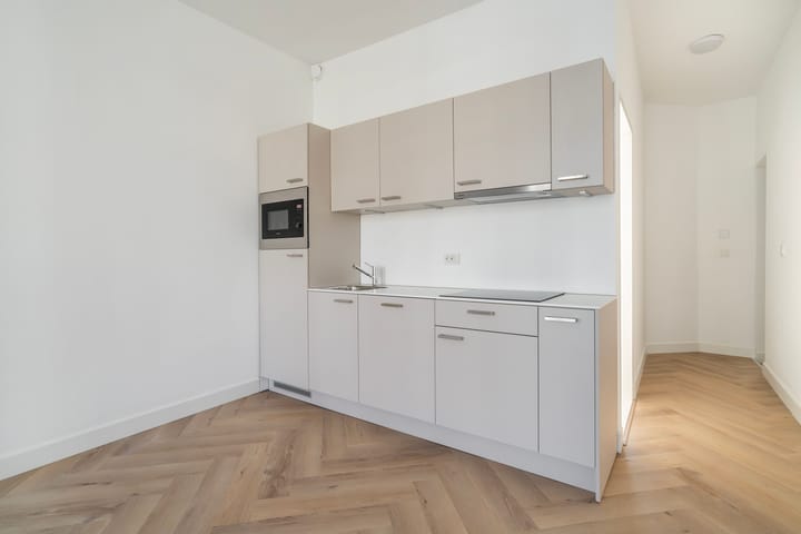 Foto 3 van Amsterdamse Veerkade 5-A