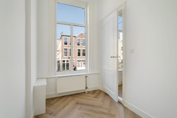 Foto 9 van Amsterdamse Veerkade 5-A