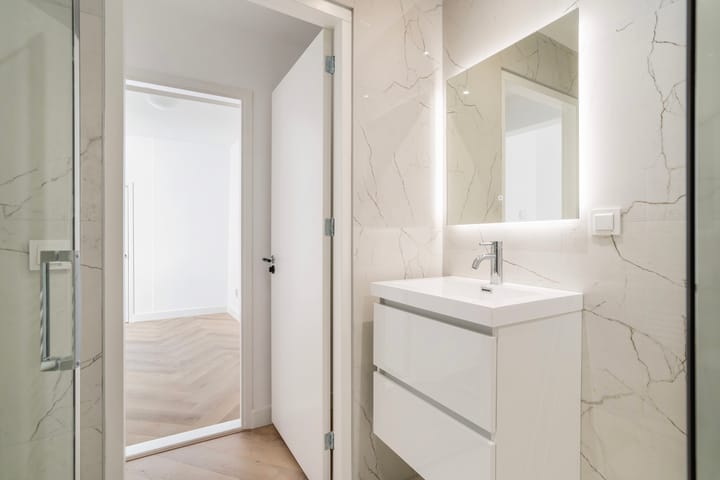 Foto 16 van Amsterdamse Veerkade 5-A