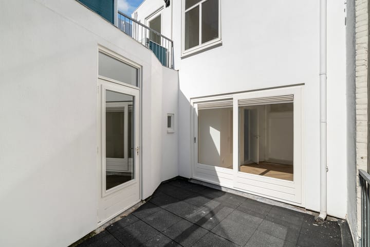 Foto 19 van Amsterdamse Veerkade 5-A