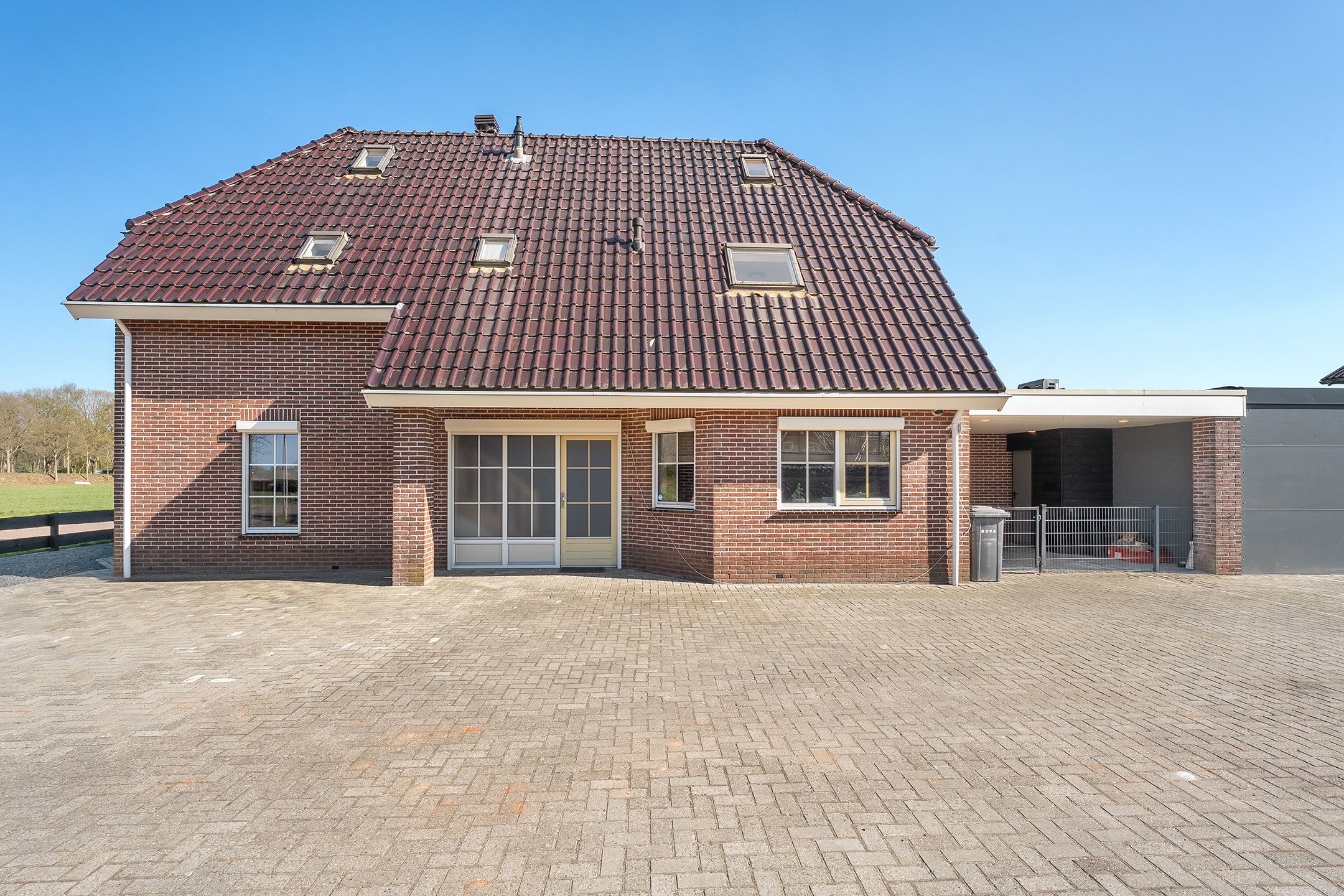 Photo 6 of Van der Pijlweg 5