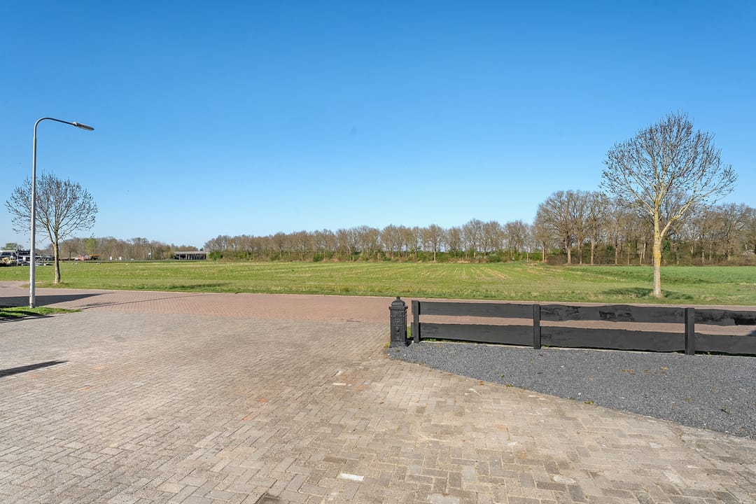 Photo 8 of Van der Pijlweg 5