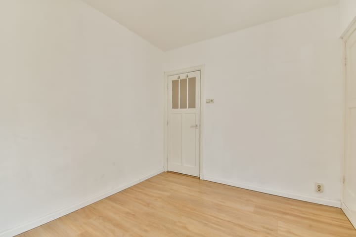 Photo 13 of Archimedesweg 18-H