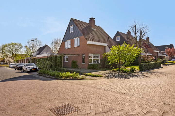 Foto 2 van Dwarsewei 2