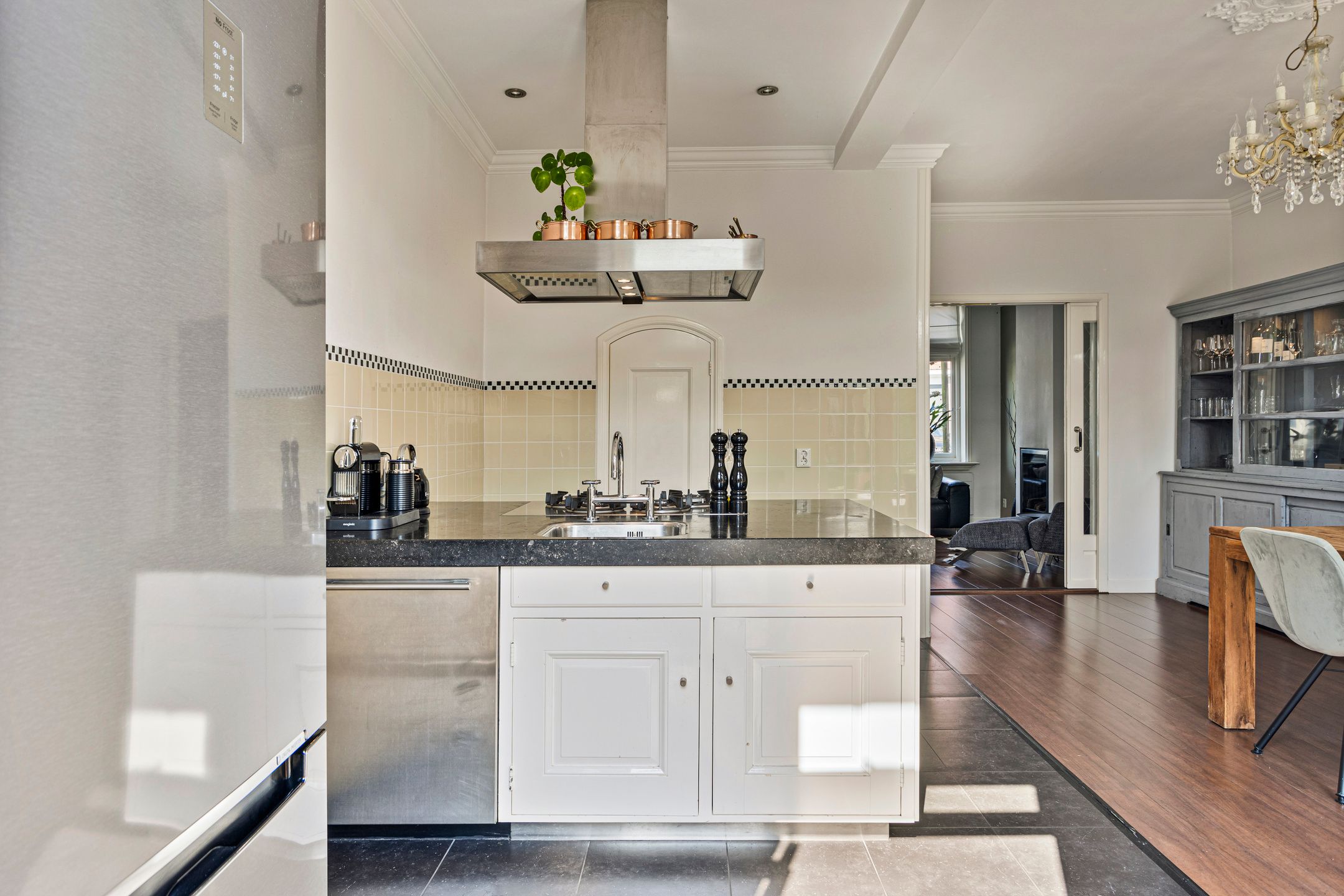 Foto 9 van Heernisseweg 53