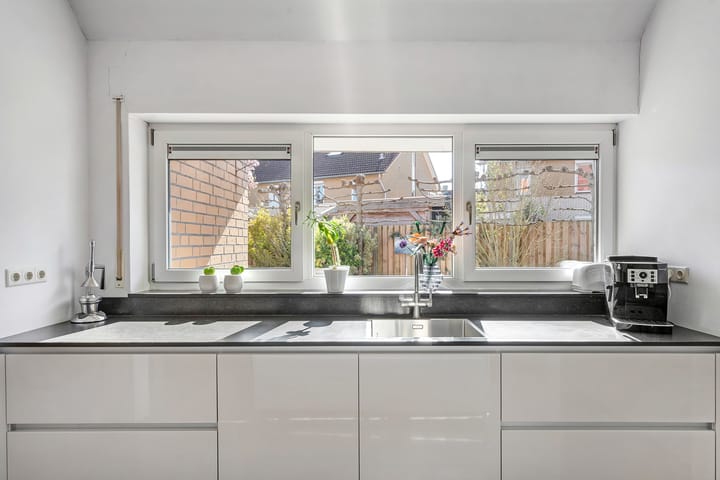 Foto 23 van Wilhelmina Nijhoffstraat 23