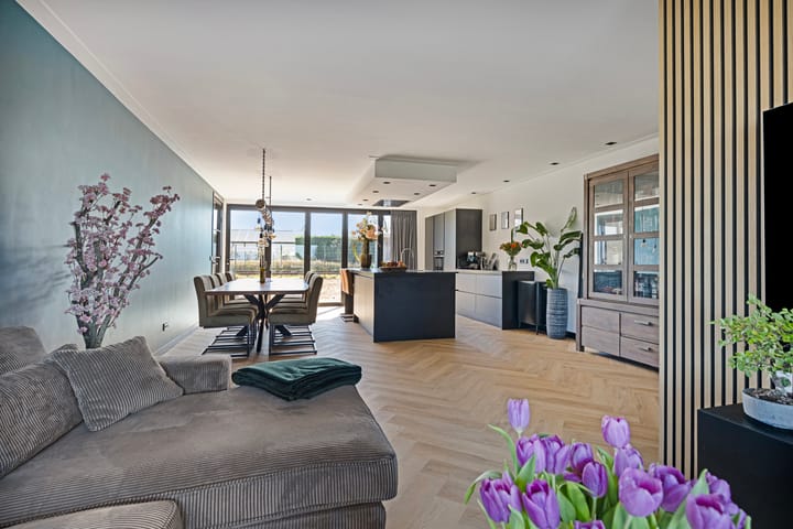 Foto 4 van Stationsweg 19