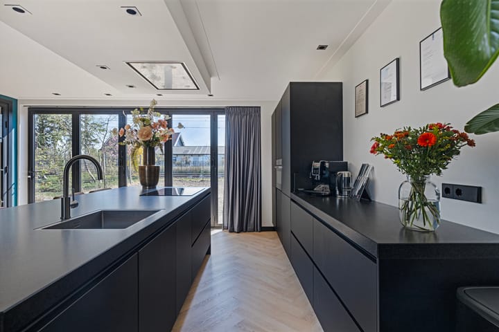 Foto 12 van Stationsweg 19