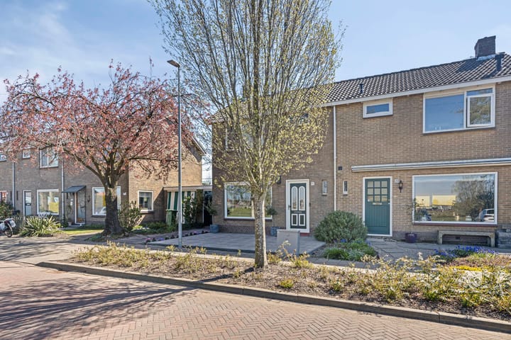 Foto 6 van Stationsweg 19