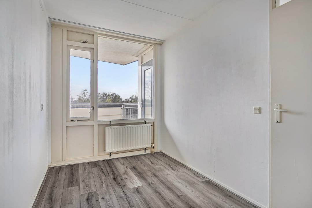 Photo 11 of Terneuzenstraat 145