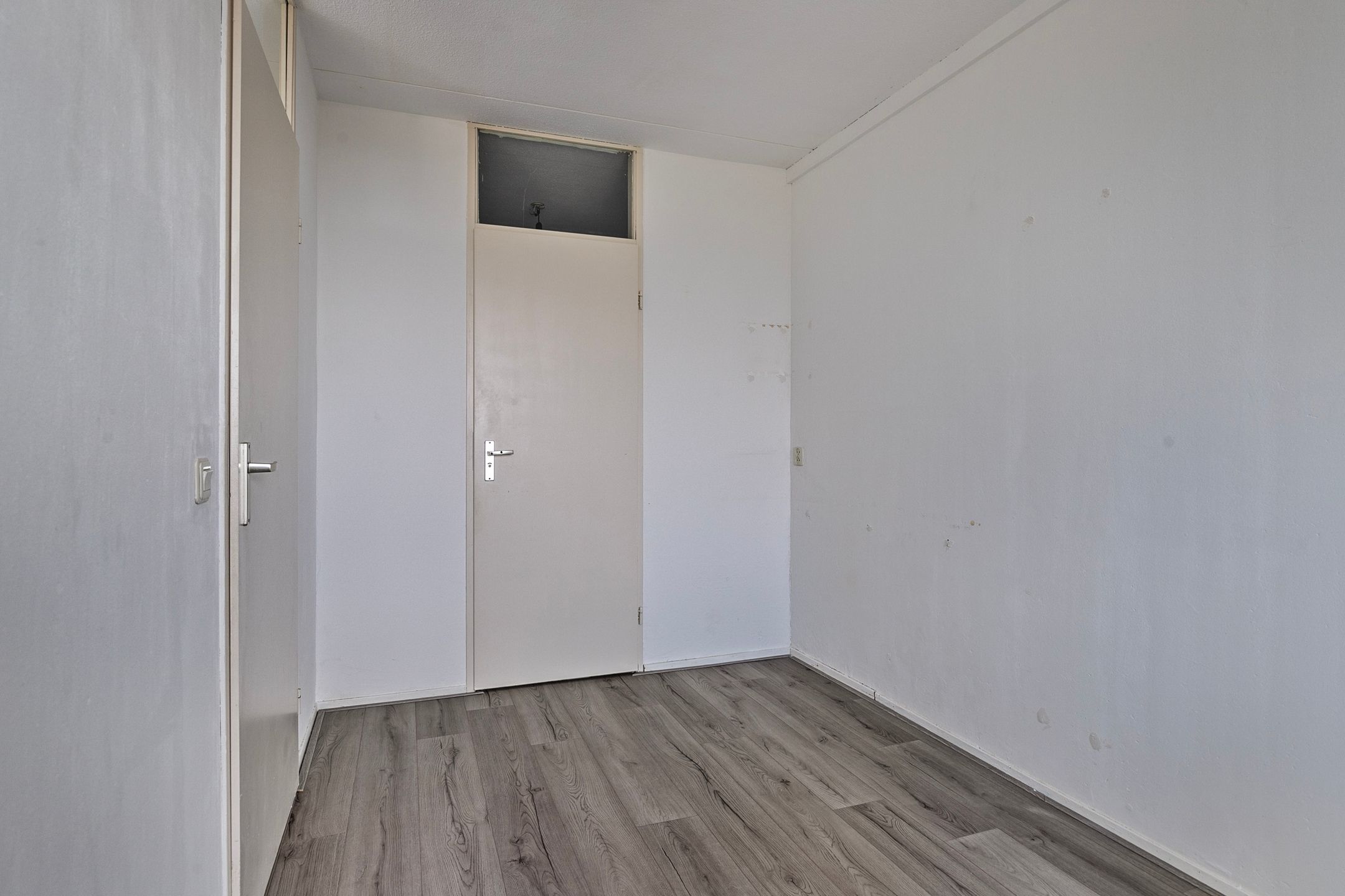 Photo 12 of Terneuzenstraat 145