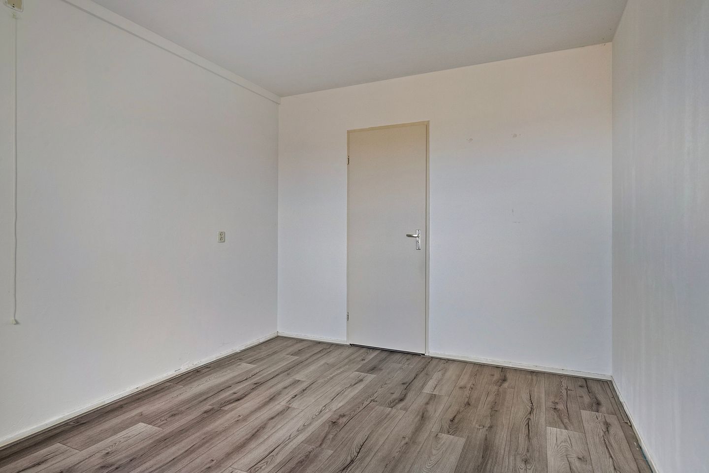 Photo 14 of Terneuzenstraat 145