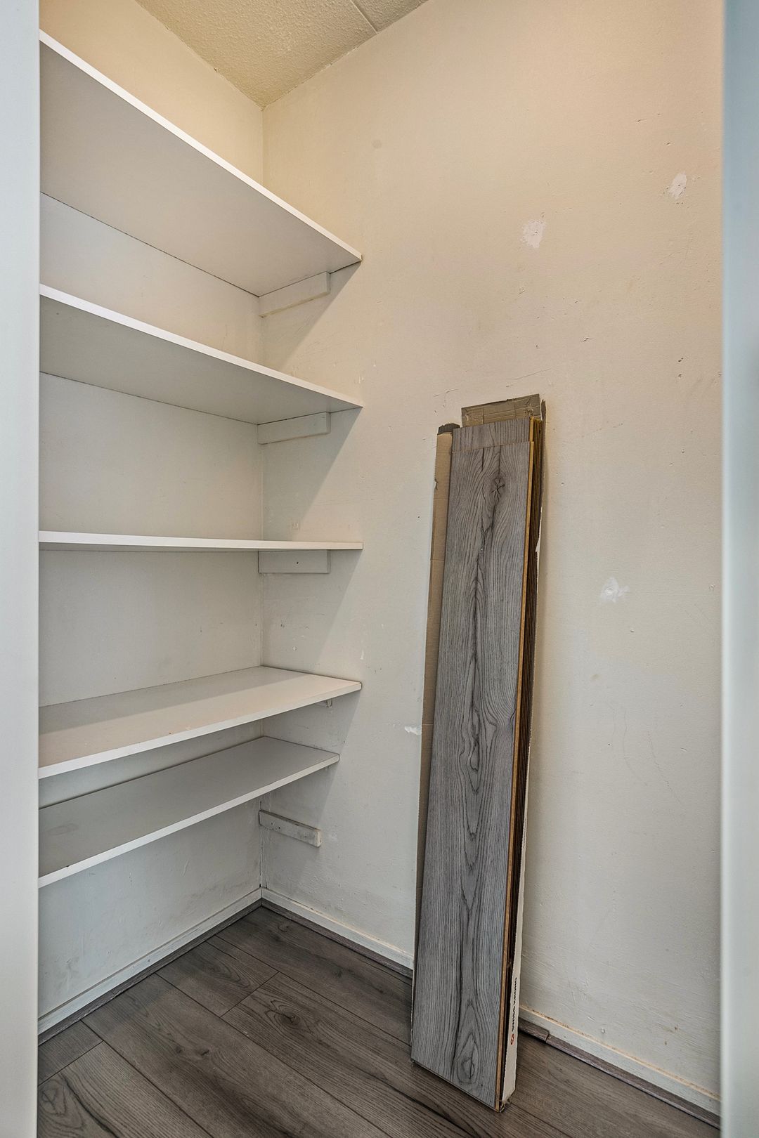 Photo 17 of Terneuzenstraat 145