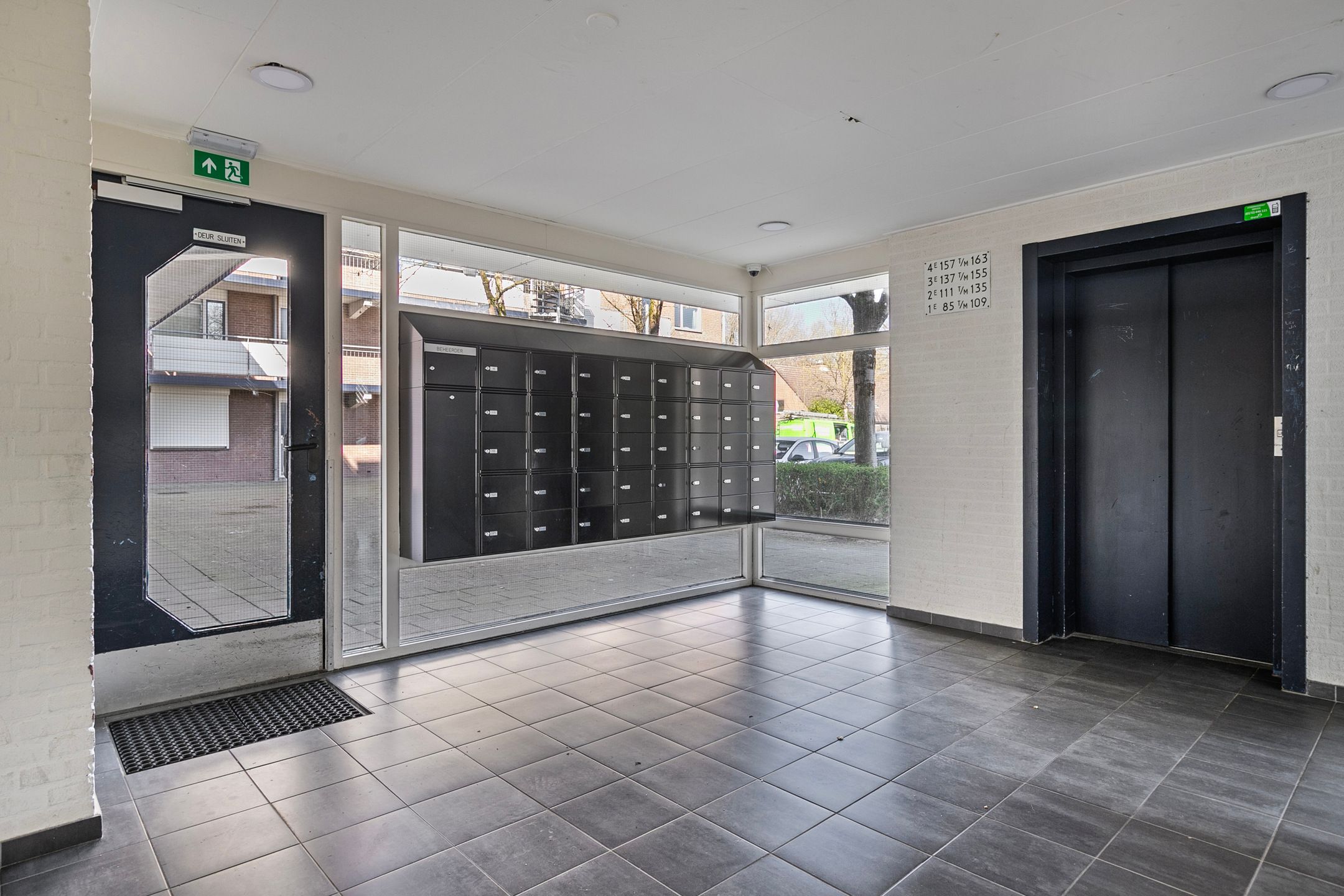 Photo 18 of Terneuzenstraat 145